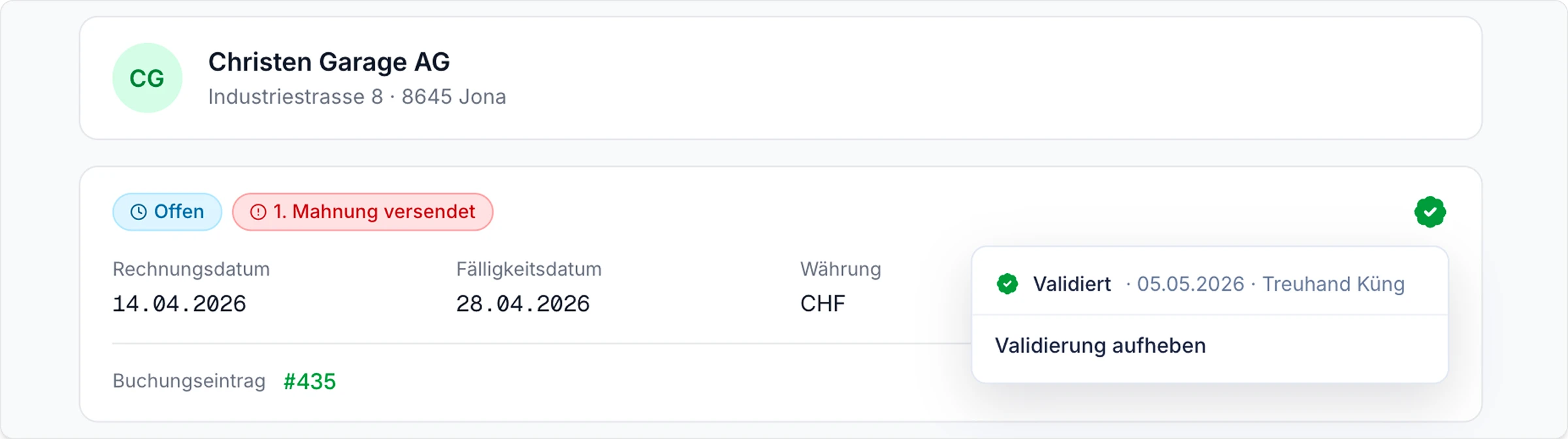 Rechnungsdetail einer Kundenrechnung, markiert als Validiert, mit einem Stempel-Popover, das das Treuhandbüro und das Datum zeigt